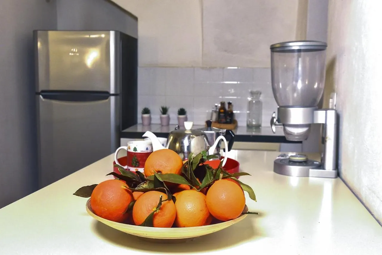 Clementi 12 Apartment Catania Italy